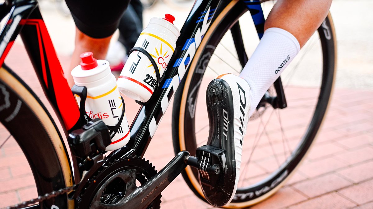 LOOK Cycle tweet media