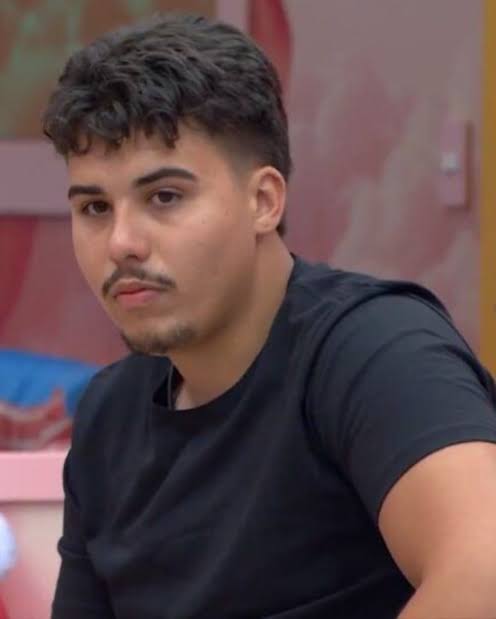 Faah Vlogs tweet media