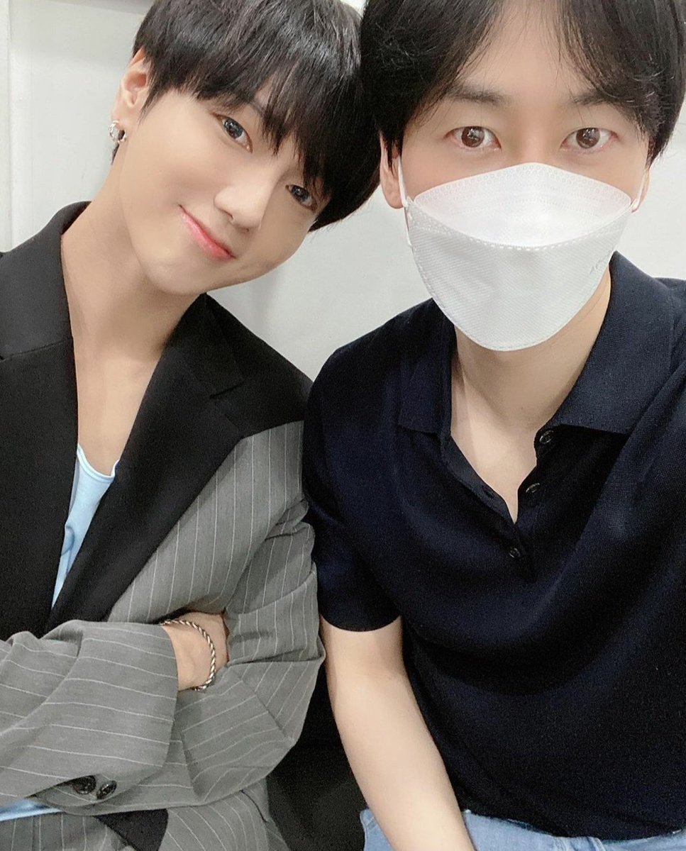 CloudintheM's tweet photo. Category is:
Supporting each other's work ✨️ https://t.co/pp73atM1F9