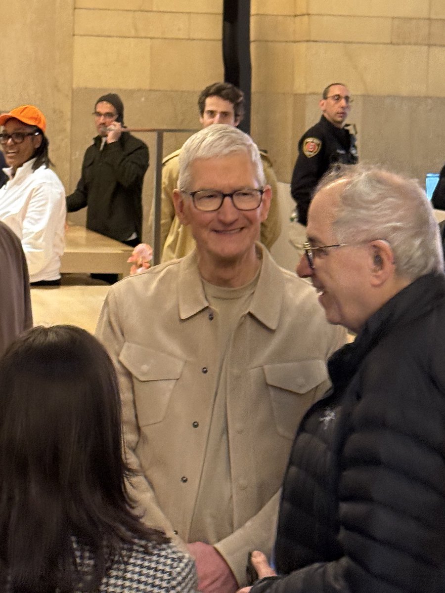 Ray Wong tweet media