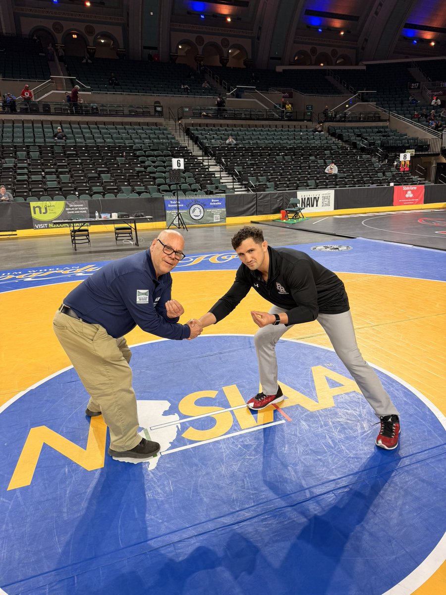 RealRayJaz's tweet photo. Time to battle for that state title. Itβs Friday, you know how Ray Jaz gets! π€ #NJStates #JerseyLegend #Dollamur #Wrestle https://t.co/5G4XG0PabI