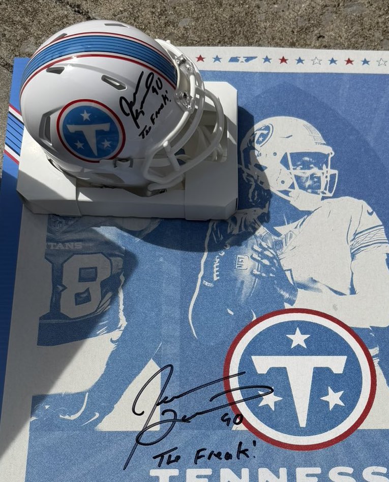 Titans Uni Tracker tweet media