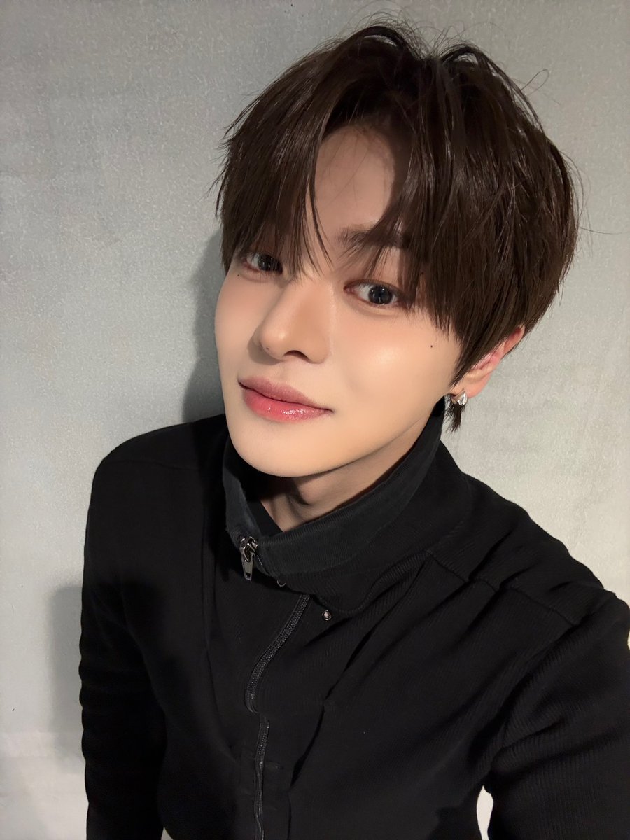 이푸딩 tweet media