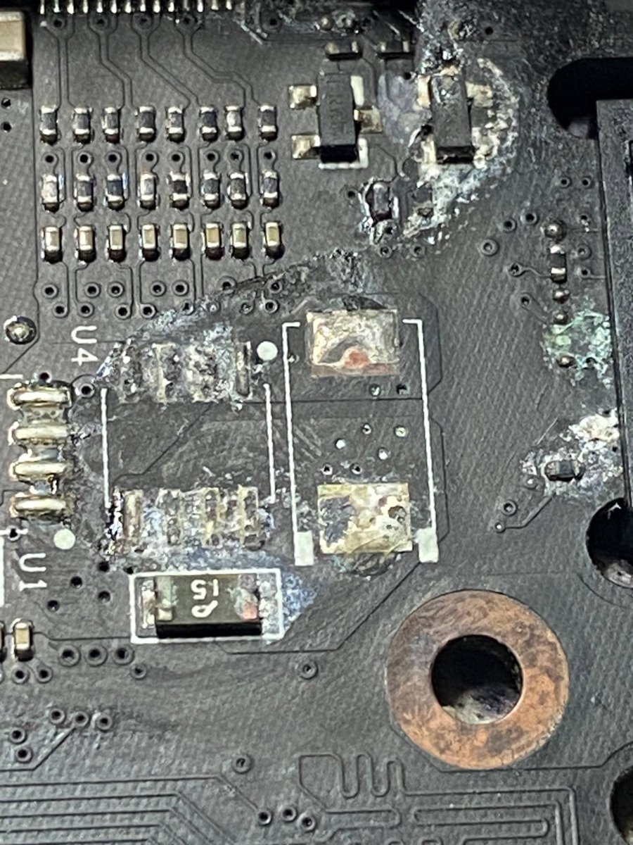 𐌕𐌀𐌽𐍉✨ tweet media