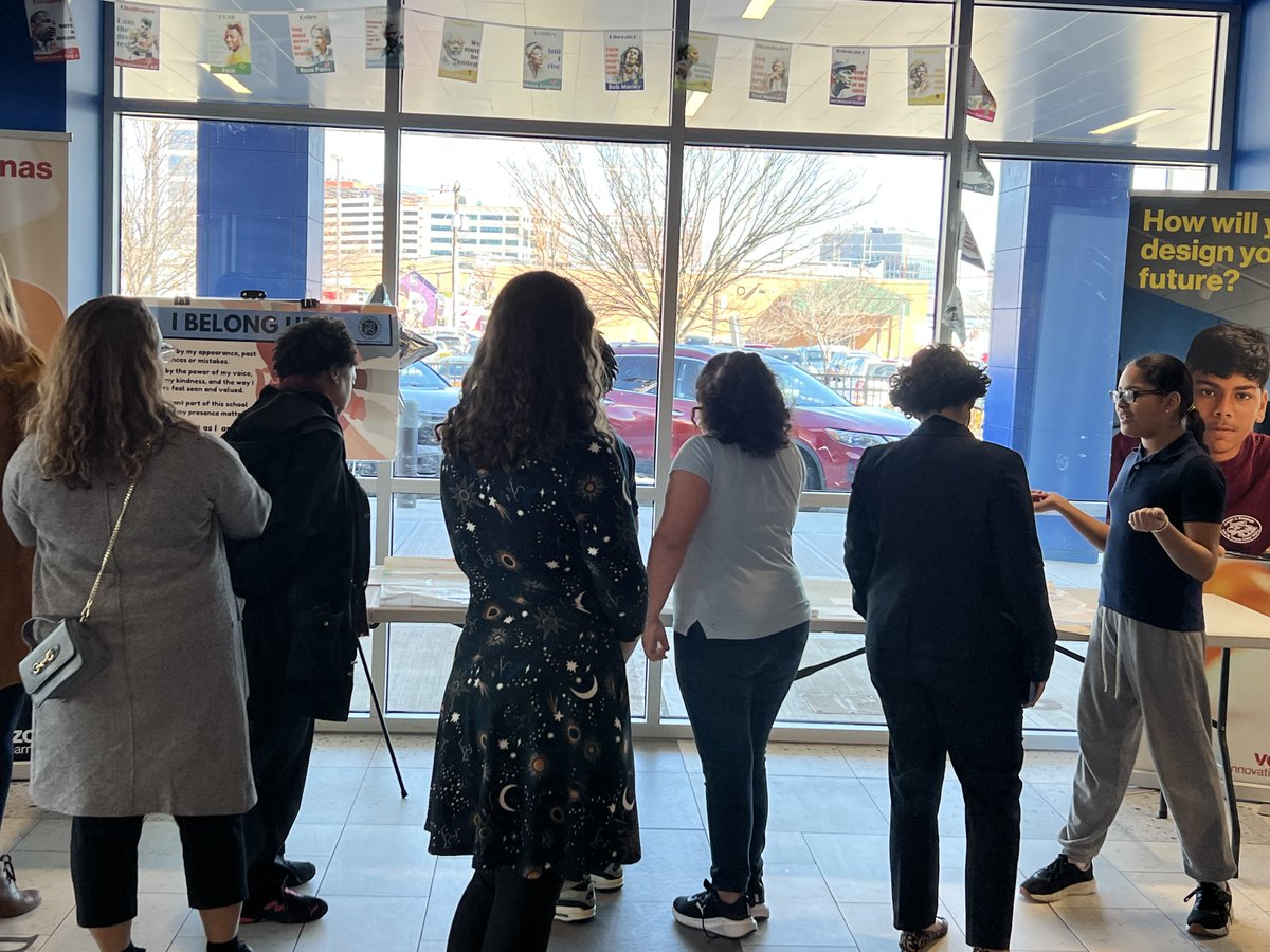 Blanquita B. Valenti Community School tweet media