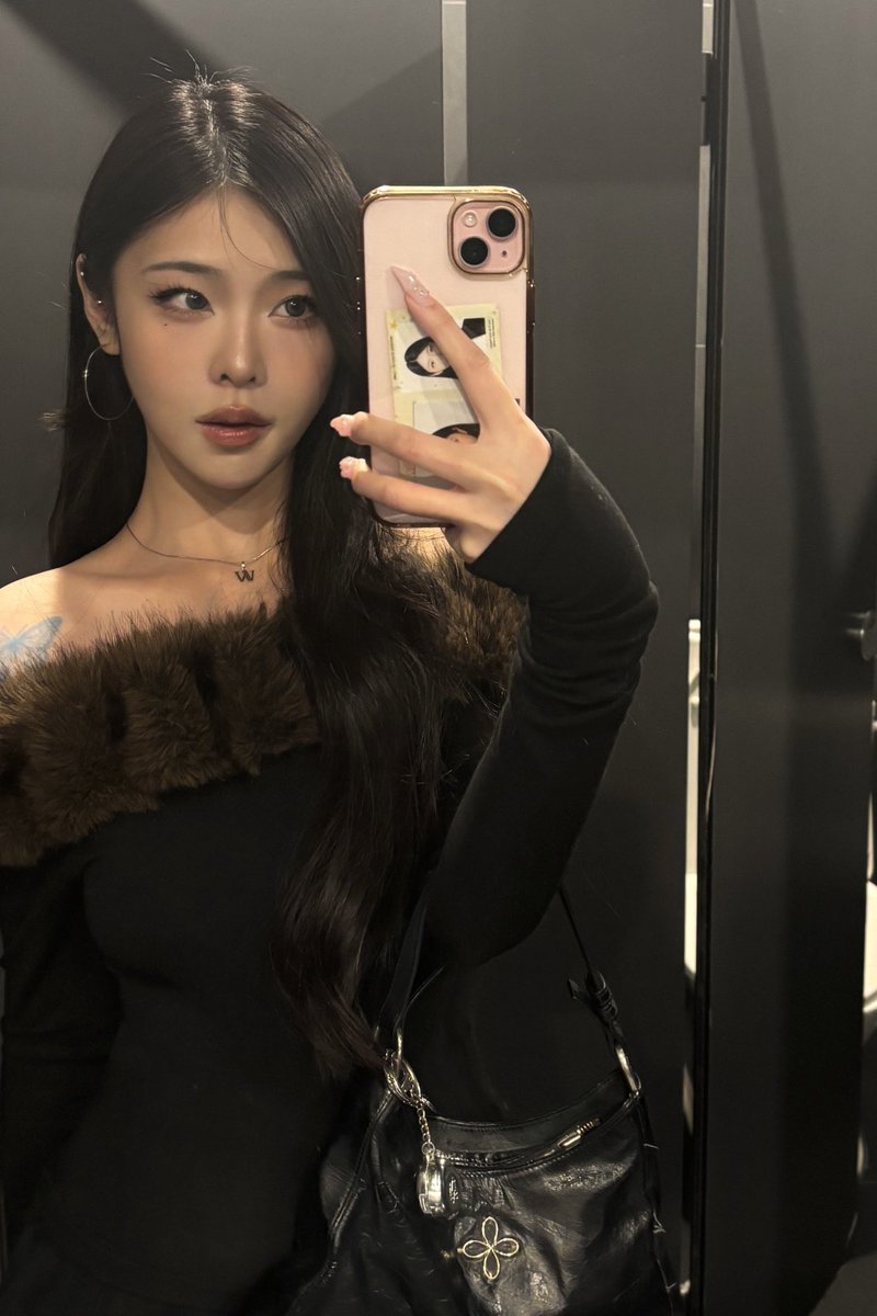 shiae⟢ tweet media