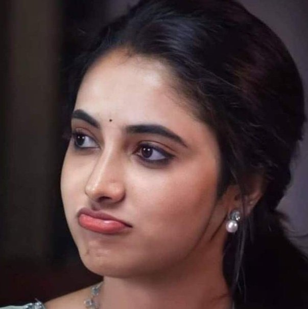 MrbrokenBoy7's tweet image. Priyanka Darling 😘