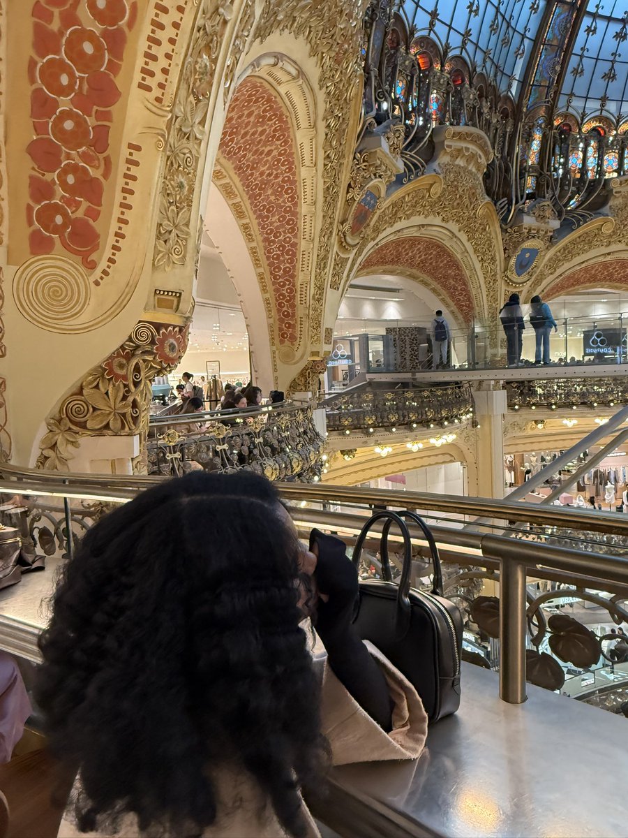 average day in my life as a woman with degrees, a good job, a nice place to live, and no man ♡