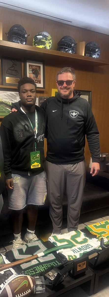 Tahmere Brown 5⭐️ tweet media