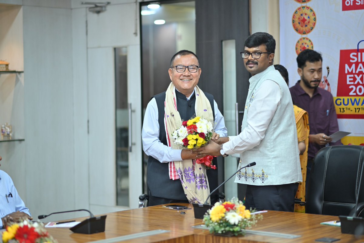 Central Silk Board Ministry of Textiles tweet media