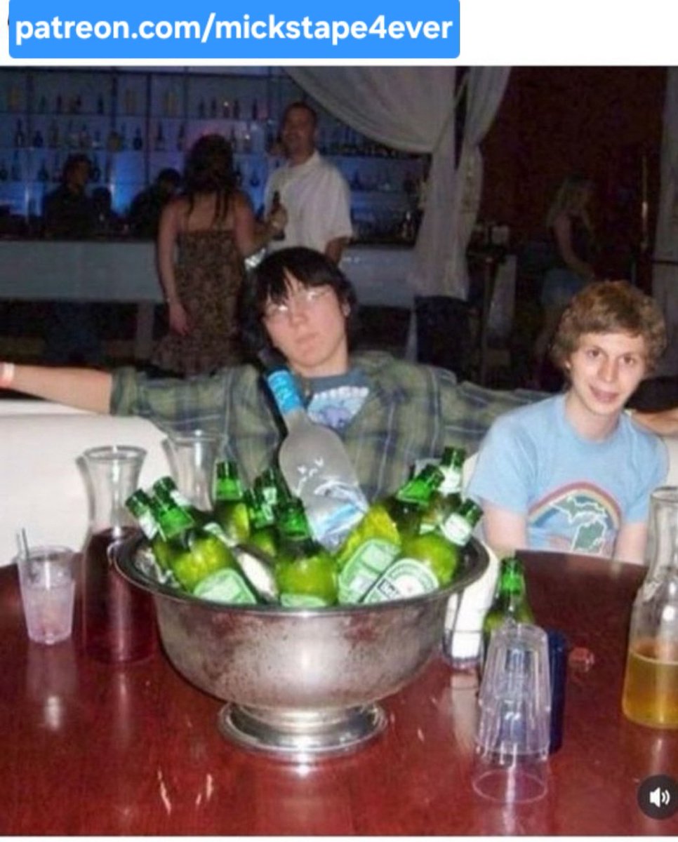 mybrotomhagen tweet media