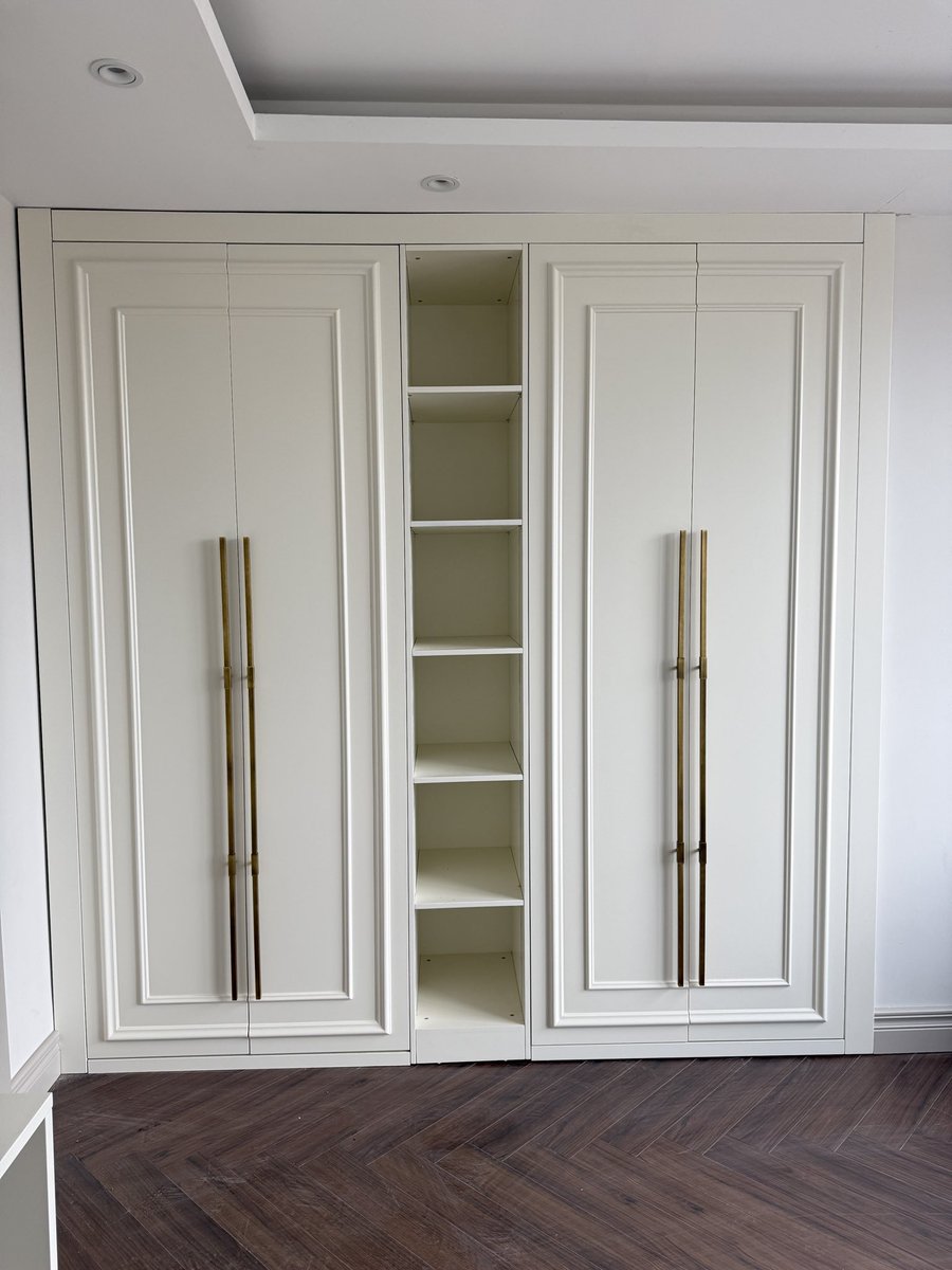 dessonidesign's tweet photo. DESSONI 
Mutfak Dolabı, banyo dolabı, ray dolap Giyinme Odası, Çocuk Odası, Genç Odası, Kitaplık, Özel dekorasyon çözümleri vs keşif projelendirme uygulama montaj ve montaj sonrası hizmetler .... https://t.co/oz1UmcjNAR 
#giyinmeodası https://t.co/B9KpoTZTCO