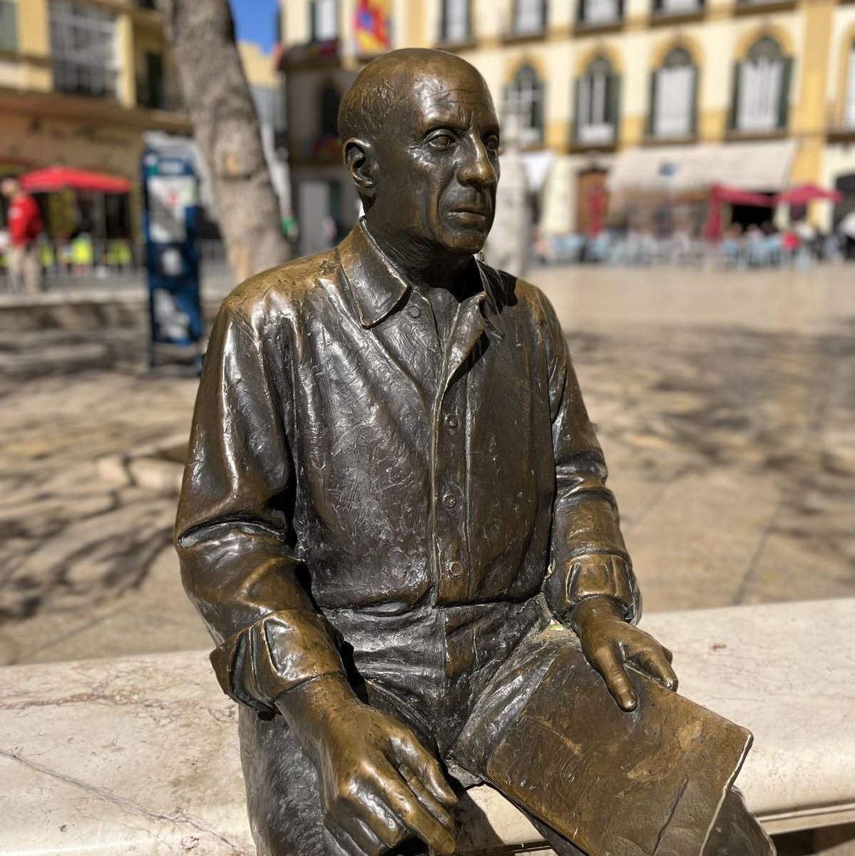 MalagaGuru's tweet photo. 🎨 Did you know Pablo Picasso was born in Plaza de la Merced?

Today, this historic square is home to both the @CnatalPicasso and the Fundación Picasso.

Together, they offer a glimpse at the artist's early life and the Andalucía that helped shape him!

🔗 https://t.co/8Ve6aZ8G2o https://t.co/TO81J0joqu