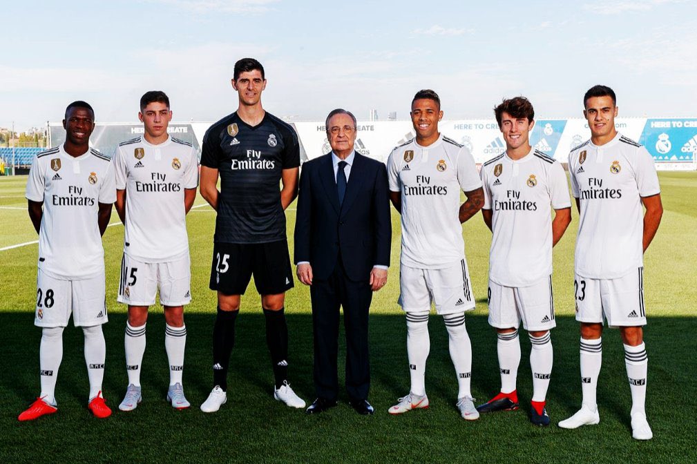 🫵🏽 tweet media