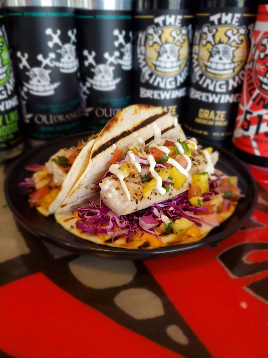 The Smiling Moose tweet media