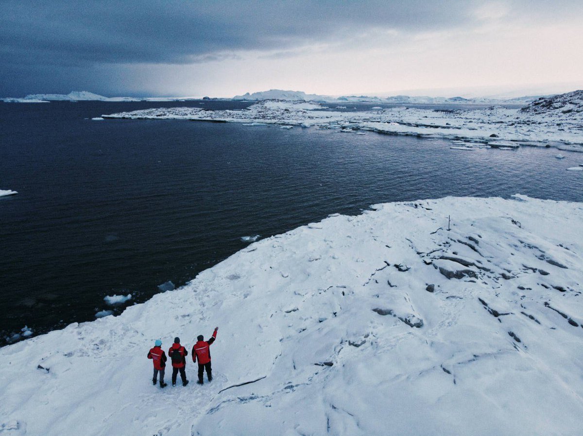 EmbassyofRussia's tweet image. 🇷🇺 The Russian Government has approved a plan for Antarctic activities for 2026-2028

☝️Key priorities include comprehensive research in the little-explored Pacific sector of #Antarctica and construction of the new expedition vessel Ivan Frolov to expand logistical capabilities.