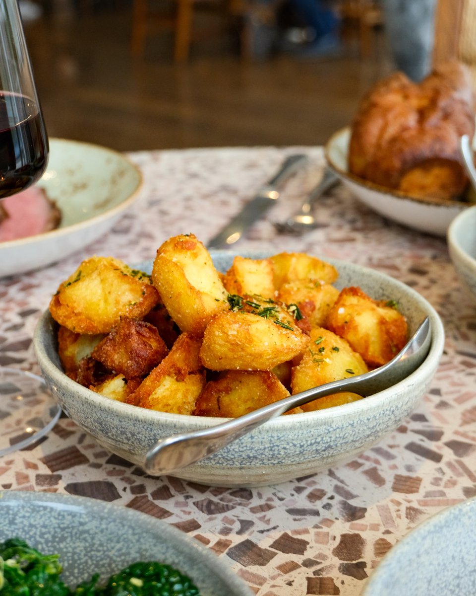 Watergate Bay Hotel tweet media