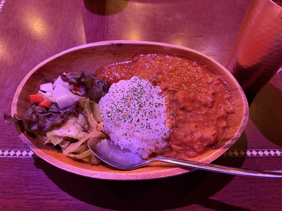 ____romi__'s tweet photo. カレー美味しかった🥄🍛🪩 https://t.co/DywiJWYCfX