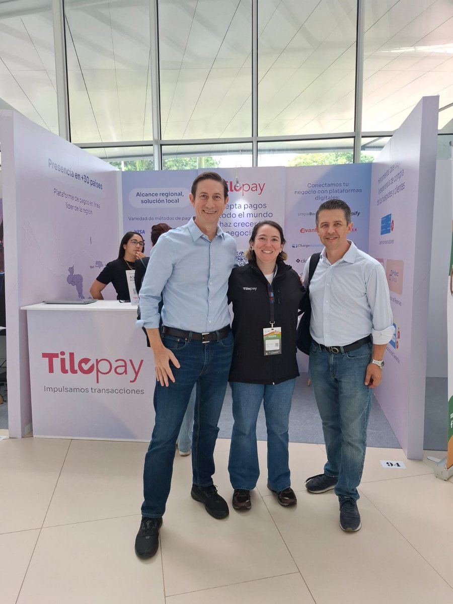 fintechpanama's tweet photo. ¡Presentes en #Expocomer y #Expotech! 🇵🇦🚀 Un espacio clave para conectar con empresas y potenciar el ecosistema Fintech.

Gracias a la #EmbajadaArgentina por la invitación a la inauguración de su stand. ¡Seguimos fortaleciendo lazos regionales! 🤝🇦🇷

#Fintech #Panamá #Networking https://t.co/URxUKCNxWg