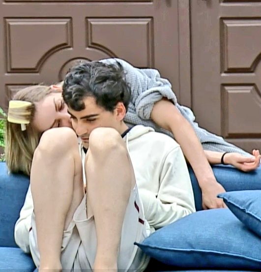 RamosAliete's tweet photo. Meu Bom dia com eles 😍❤️#sadu #Saory #dudo https://t.co/D3gHsxi0yM