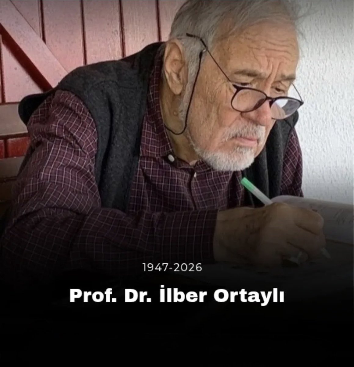 hakanarin06's tweet photo. Bazı insanlar sadece yaşadıkları zamana değil, geleceğe de iz bırakır.
İlim ve kültür dünyamıza katkılarıyla daima hatırlanacak olan Prof. Dr. İlber Ortaylı’ya Allah’tan rahmet; ailesine ve sevenlerine sabır ve başsağlığı diliyorum. https://t.co/iuGHQAjcYD