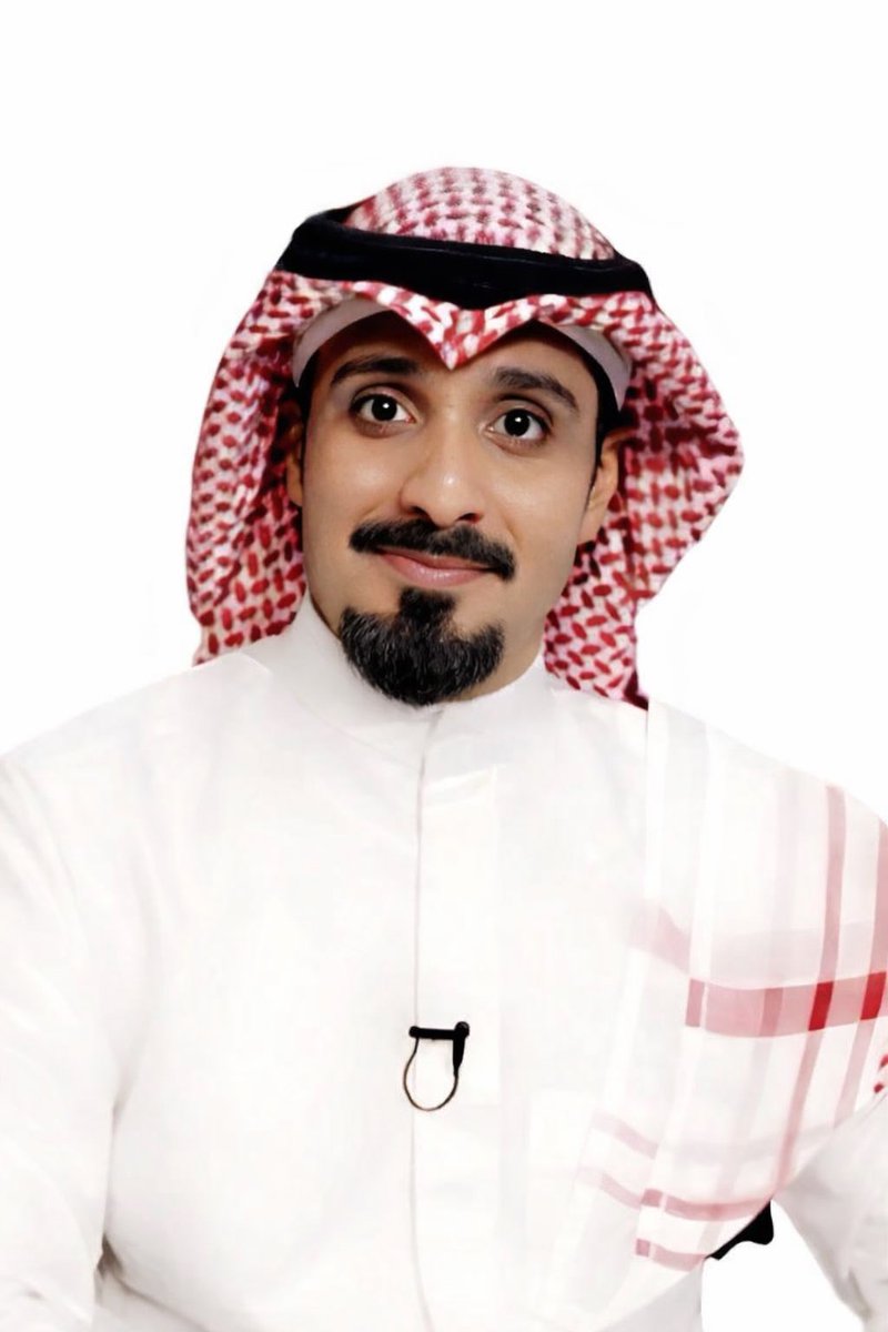 fact1239's tweet photo. @Emalsalmi عماد وجهك ينرفز ساده بدون شي حبيت افزع لك ممكن غيري يجيب ستايل احلى https://t.co/rMlMHygfzr