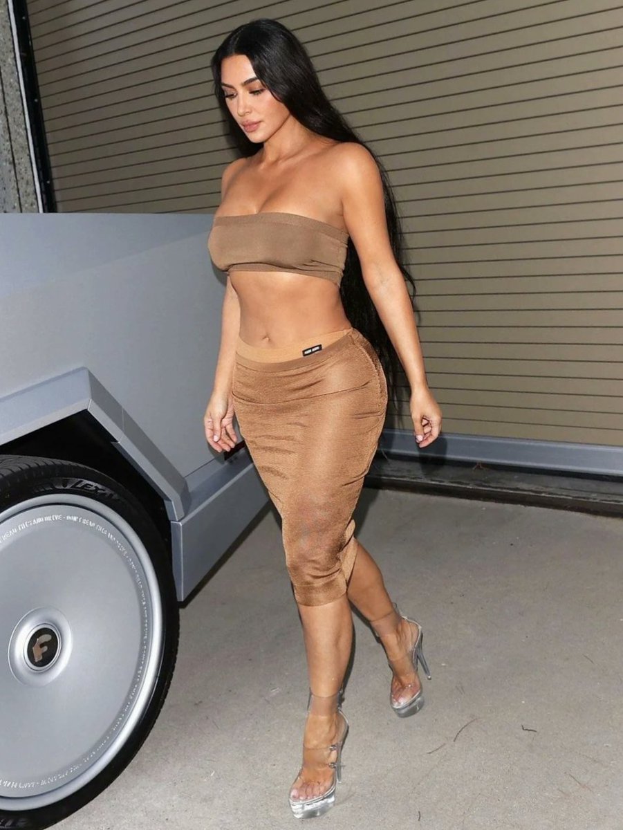 STEVEN T. E@STER tweet media