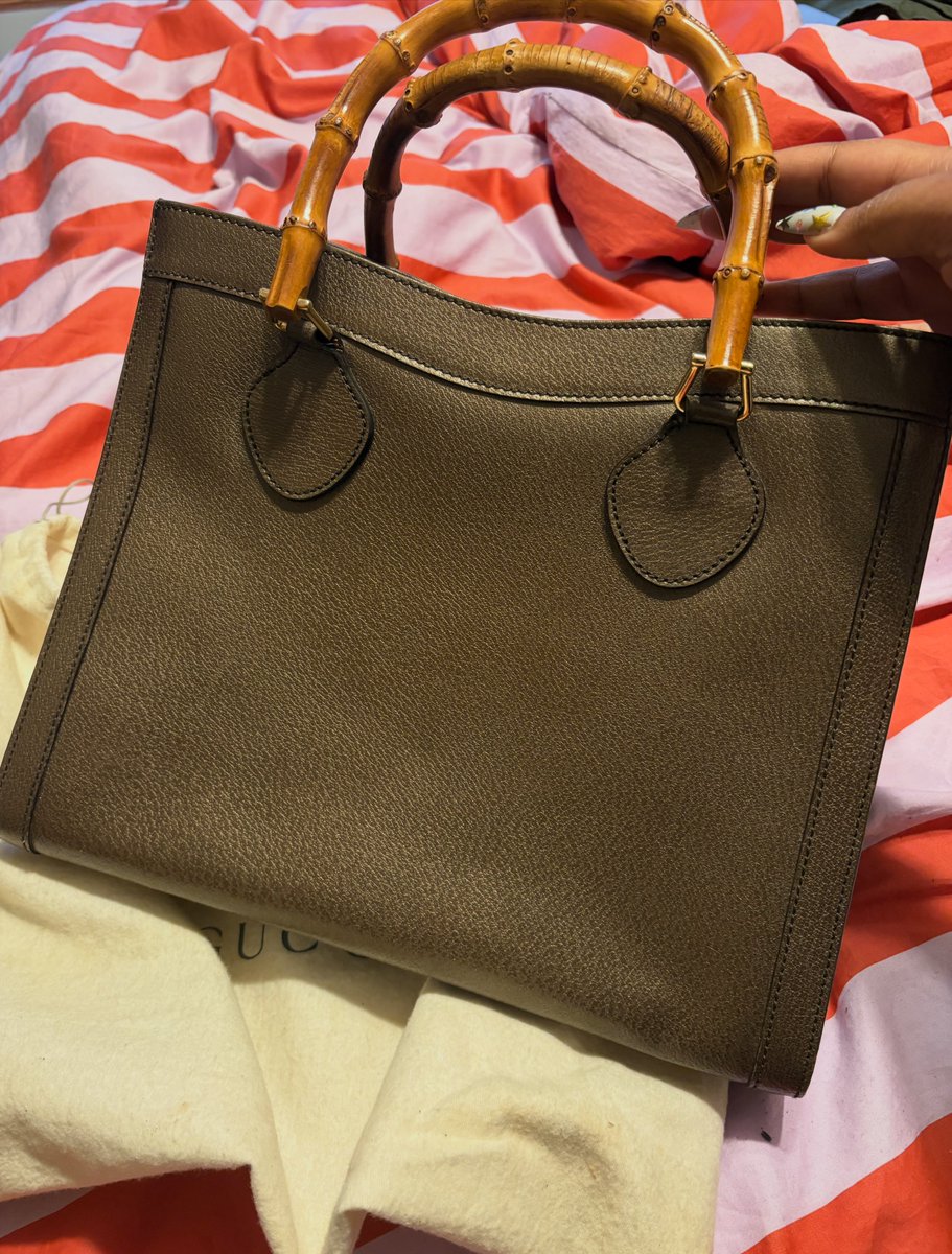 sextina acab-fina tweet media