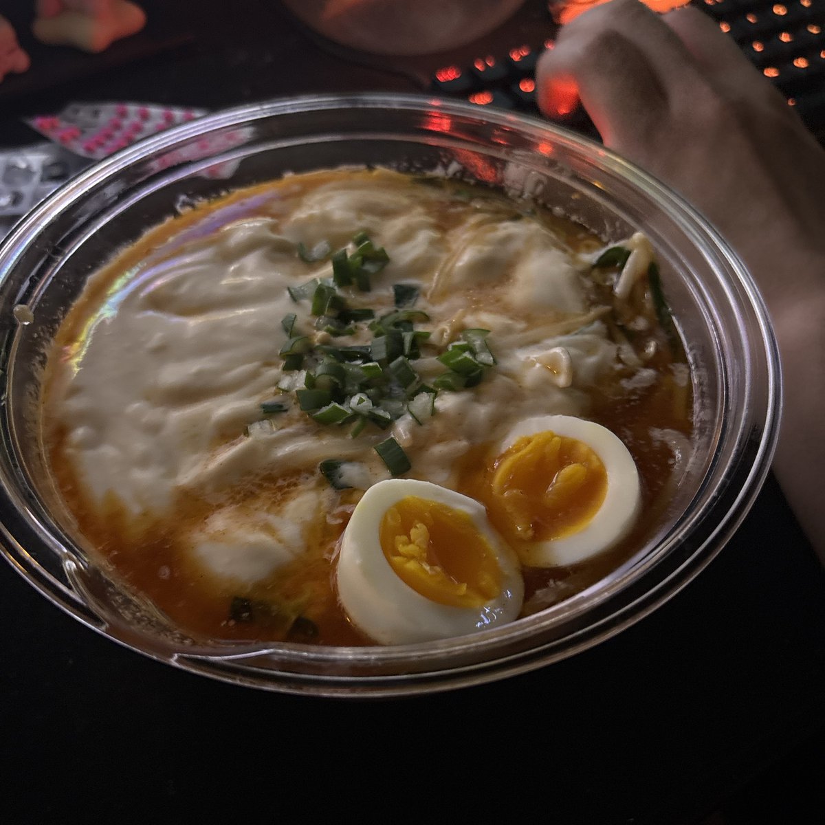 辛抱キャット tweet media