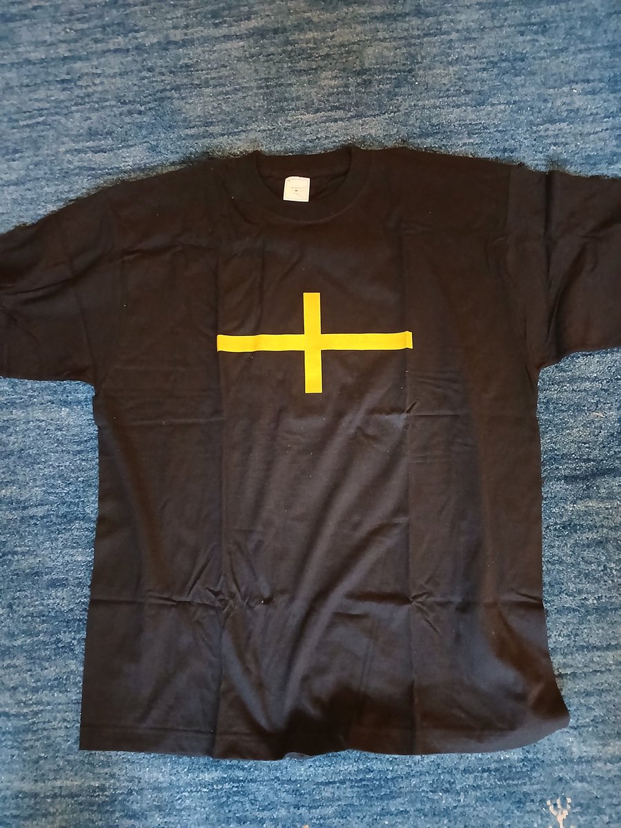 GolCymru's tweet photo. Own a bit of history. Vintage Gôl shirts for sale. XL, L and M only. £10 or £15 with postage. DM us if you are interested. Diolch @blogdroed for keeping these safe for us! https://t.co/FEsH2vwN9b