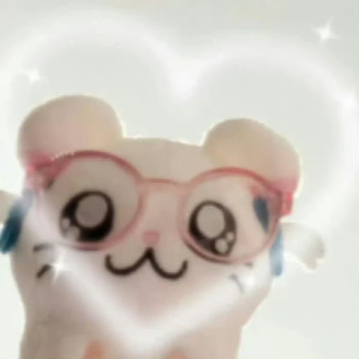 ...퇴근 하.....
나 지금 덕질이 어디까지 밀려있는지 모르겠네
요즘 여행 다녀오고 계속 바빠질거 같아서 아마 자주 못 들어올거야..ㅜㅜ 담주부터는 마감조로 넘어가서 새벽1시에 끝나서 아마 매일 챙기던 성진시도 못 챙길 수도 있구.. 그래도 나를 썰 사람은 썰겠지만 그래두,, 나 쉬는 날에