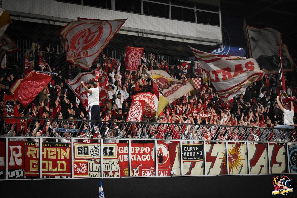 Tomáš Khor tweet media