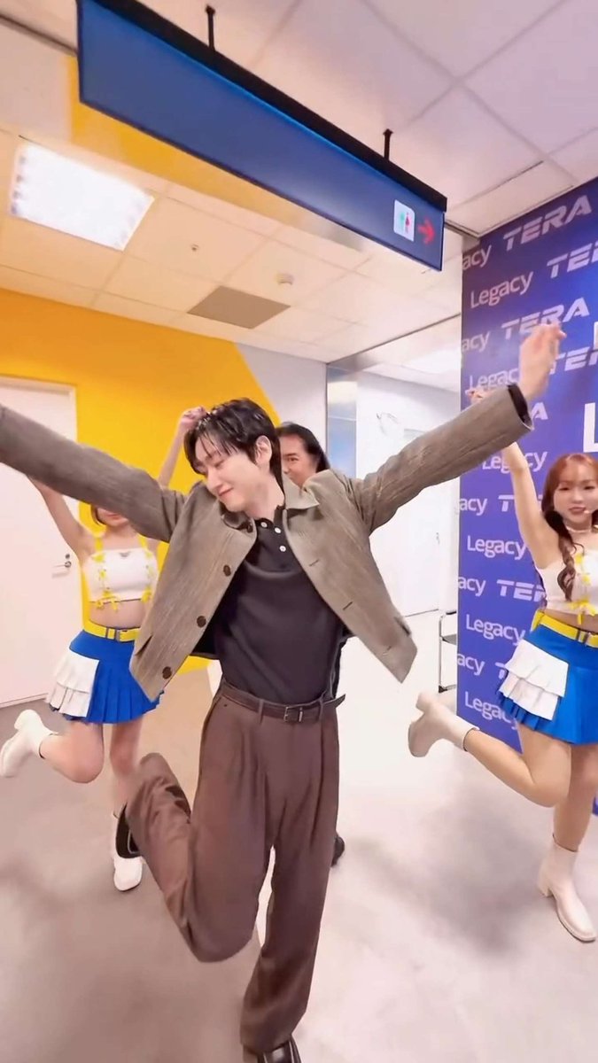 켈켈껠켈 tweet media