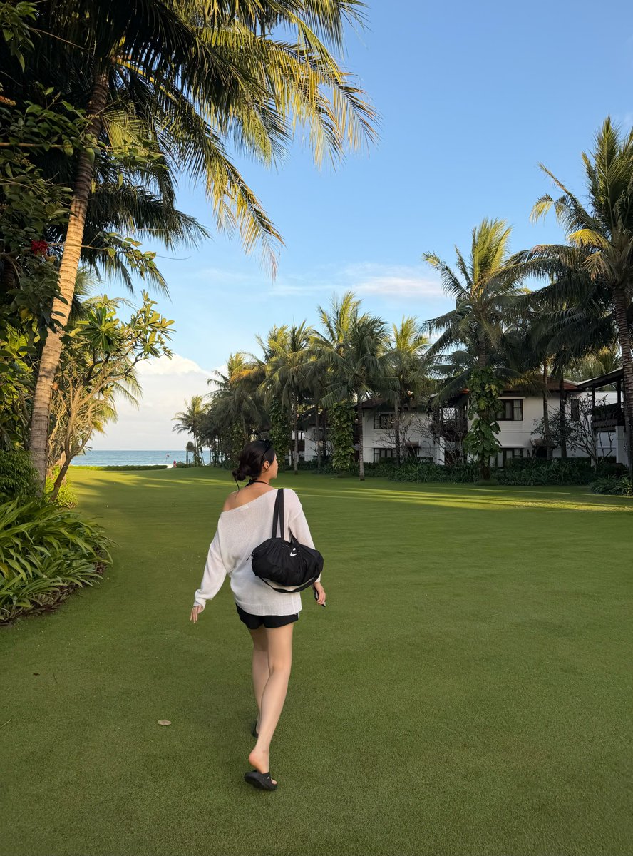 𝗝𝗶 𝗝𝗶 tweet media