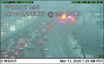 mattgraykxly's tweet image. Accident backing up I-90 heading into #spokane from the valley. Find an alternate if you can it's turning into a parking lot out there.