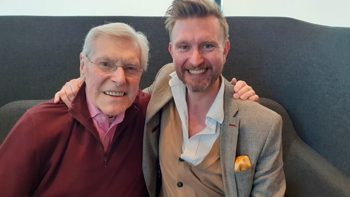 Oliver Crocker 📖🎙️ tweet media