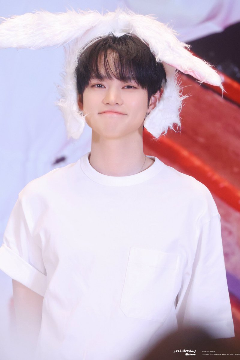 Strawberry_CL_'s tweet image. 260313 🐰
#천러 #辰乐  #CHENLE #NCTDREAM