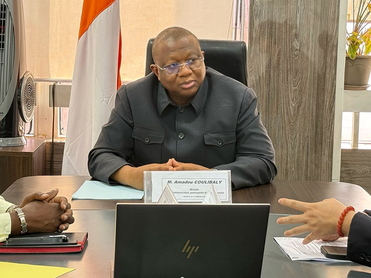 MINCOM_CI's tweet image. 4/4
Le ministre a réaffirmé sa volonté de voir aboutir rapidement ce projet de médiathèque, qui contribuera à la modernisation des infrastructures culturelles et à l’accès au savoir et à l’information.
#MICOM #Médiathèque #Coopération #ChinaEnergy #CommunicationPublique #CIV