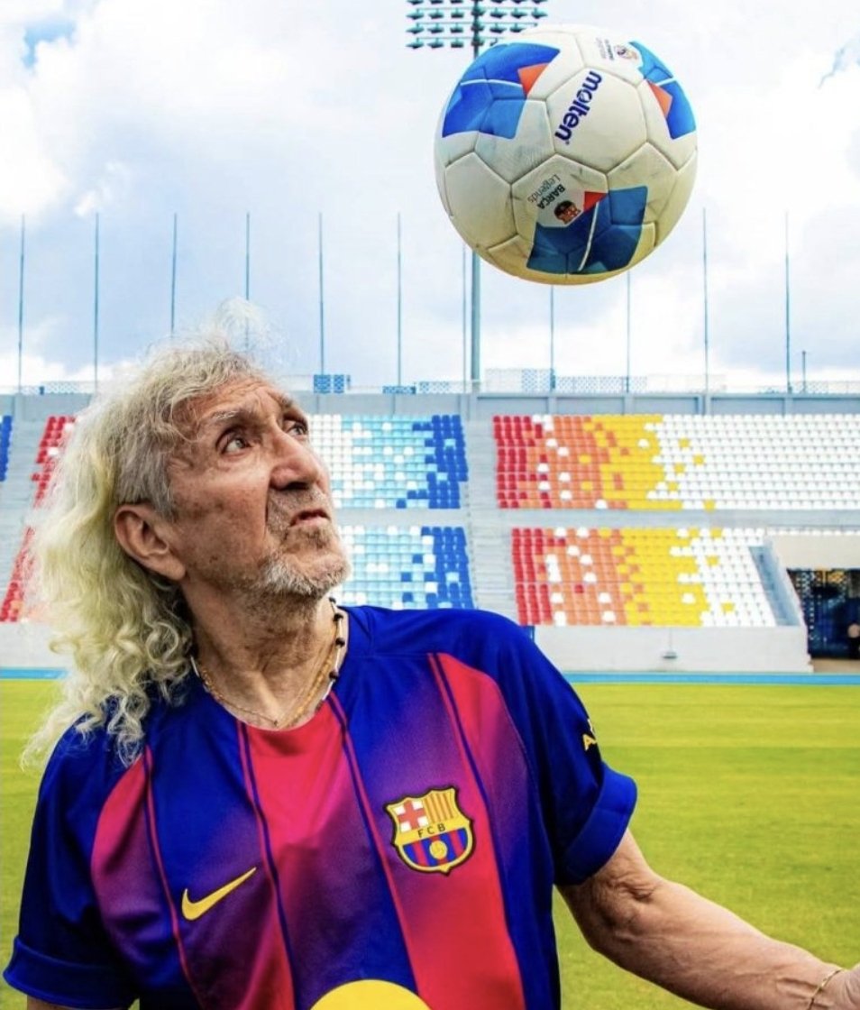 hoy no es un dia cualquiera, hoy cumple años el jugador mas grande que ha partido El Salvador, Jorge "El Mágico" González #Mag1c0Day