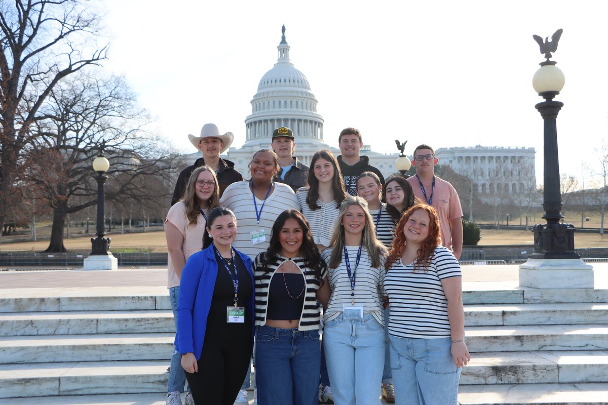 Close Up Washington tweet media