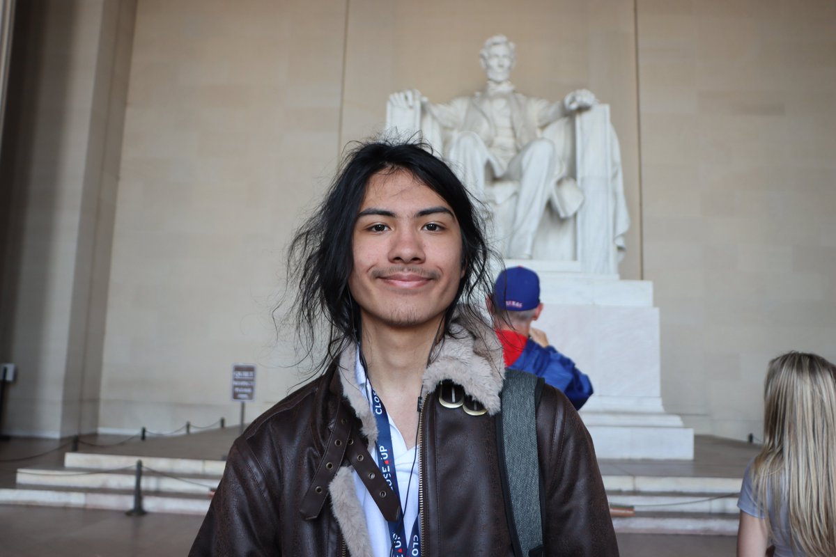 Close Up Washington tweet media