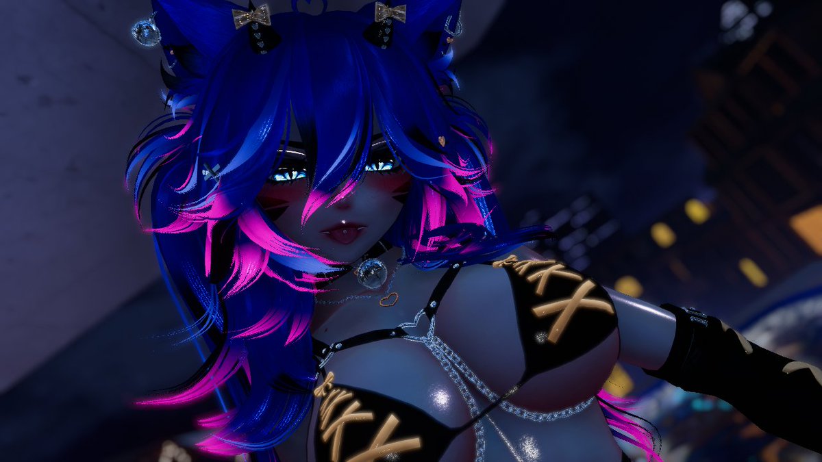 〣LVRC〣 LewdVRCouple tweet media