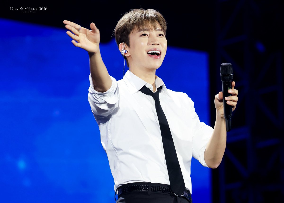 디마히 tweet media