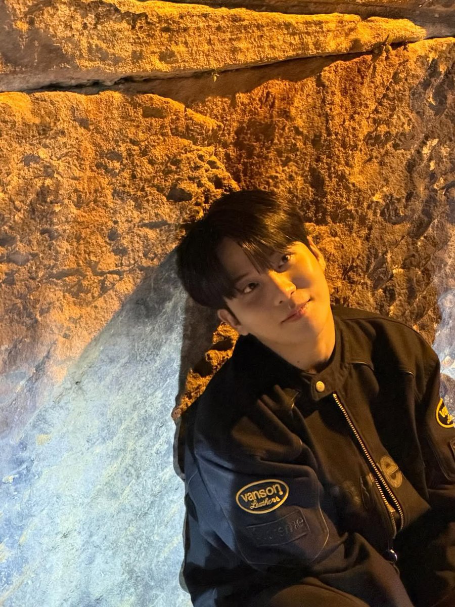 Jongho France tweet media