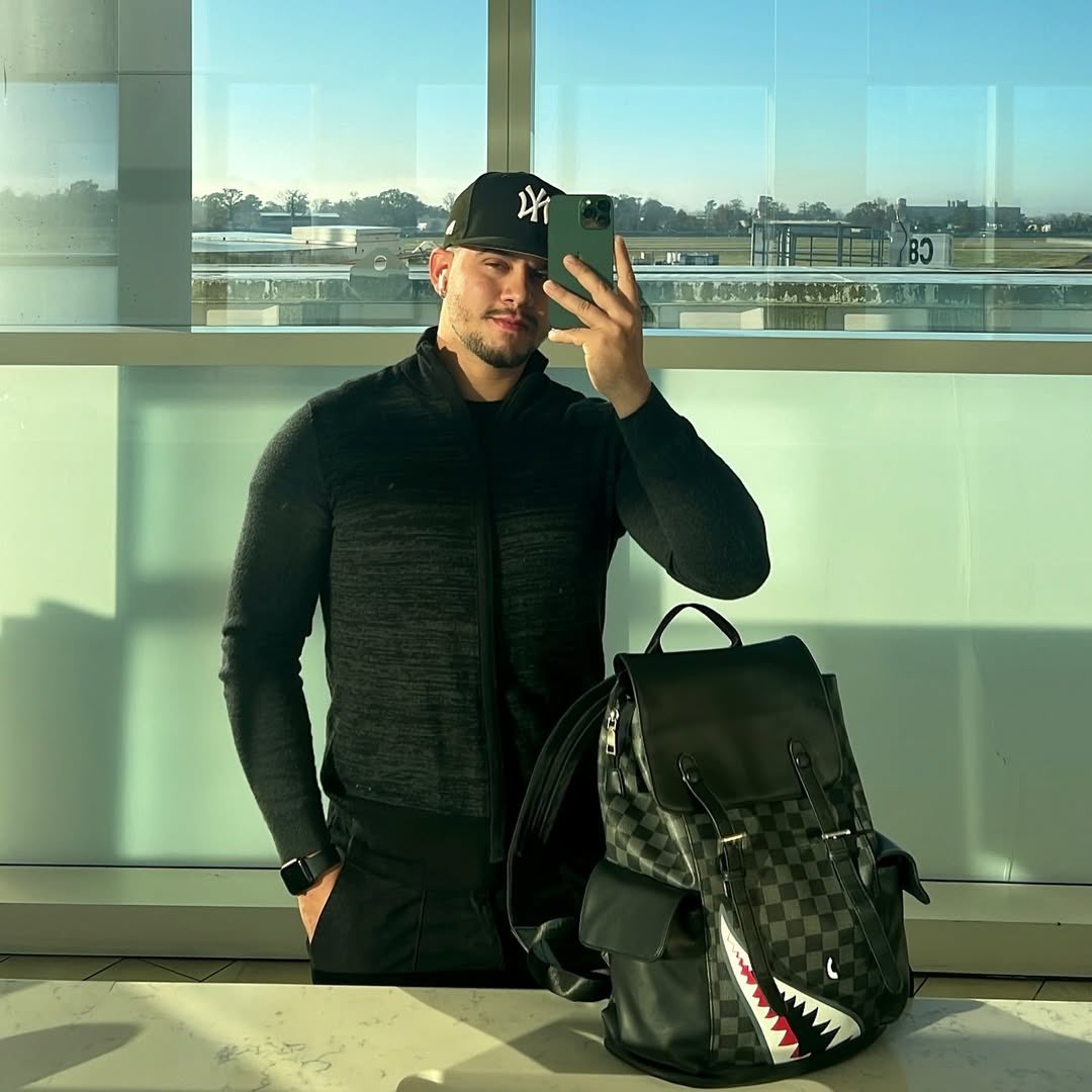 Josh🪡🍄 tweet media