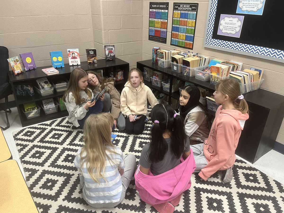 Miss Chambers tweet media