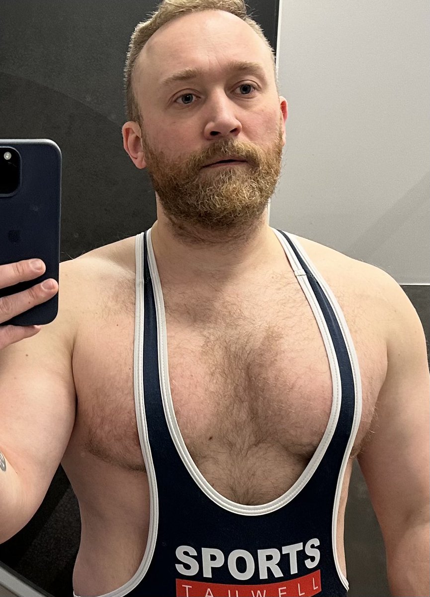 беня молдован tweet media