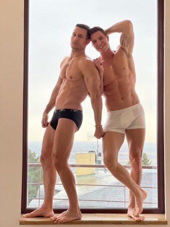 your fav roommates tweet media