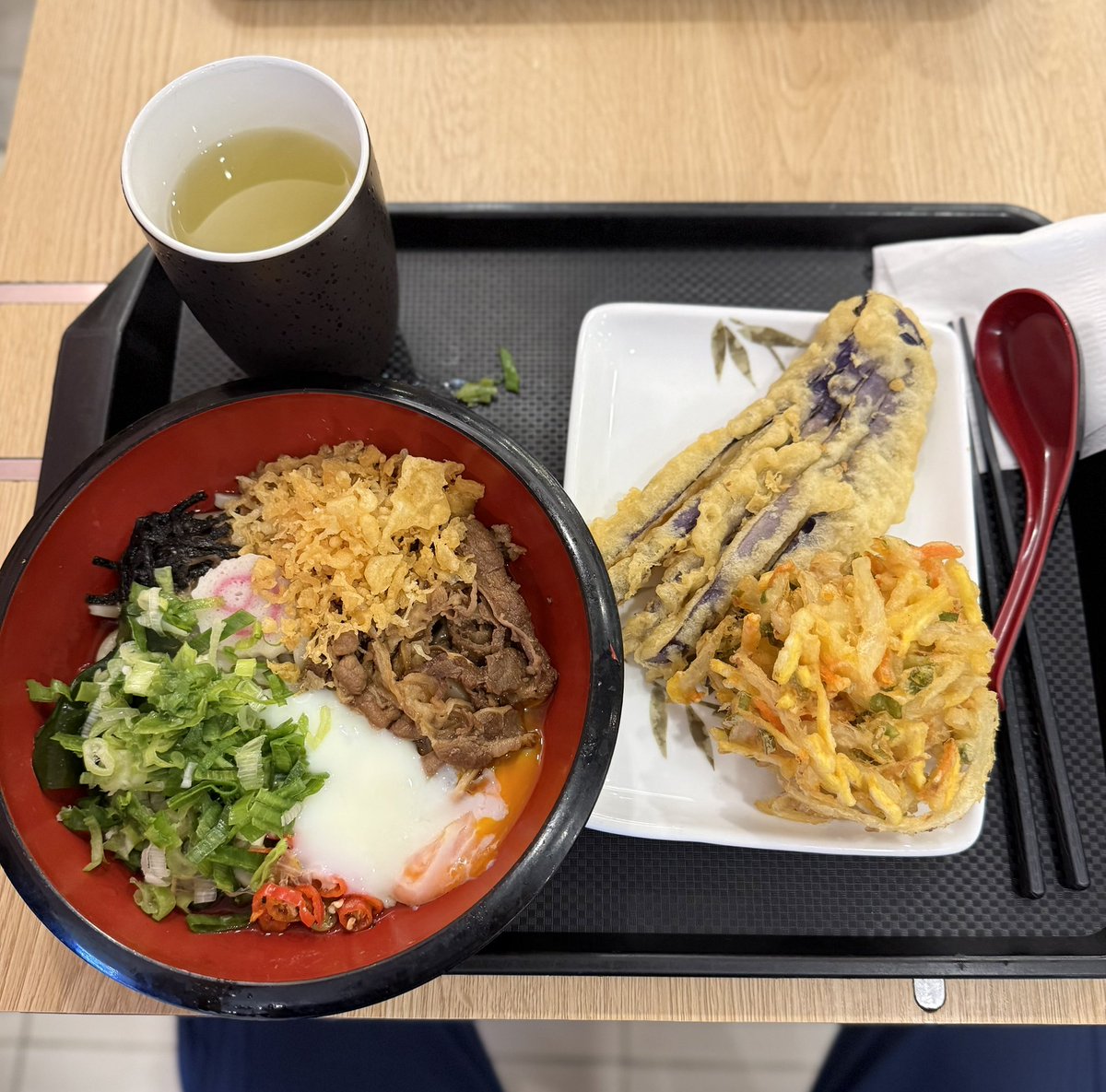 ミナト@海外旅ライフ tweet media