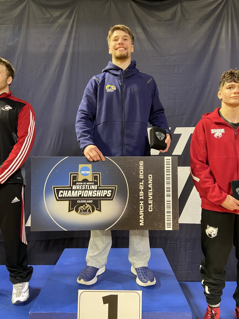 Devin Schroder tweet media